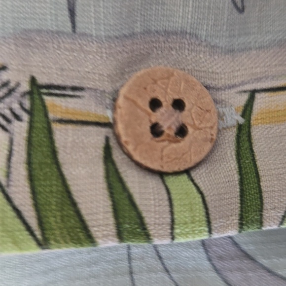 Bermuda Bay (Silk) Pineapple Print Men's Shirt - Picture 6 of 9